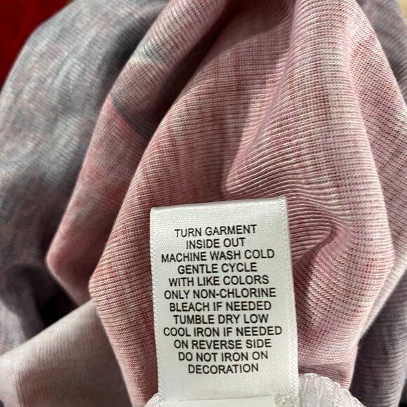 One World Top Medium Cozy Snowman Long Sleeve Embellished Snowflakes NWT TP-1956 - Picture 10 of 10